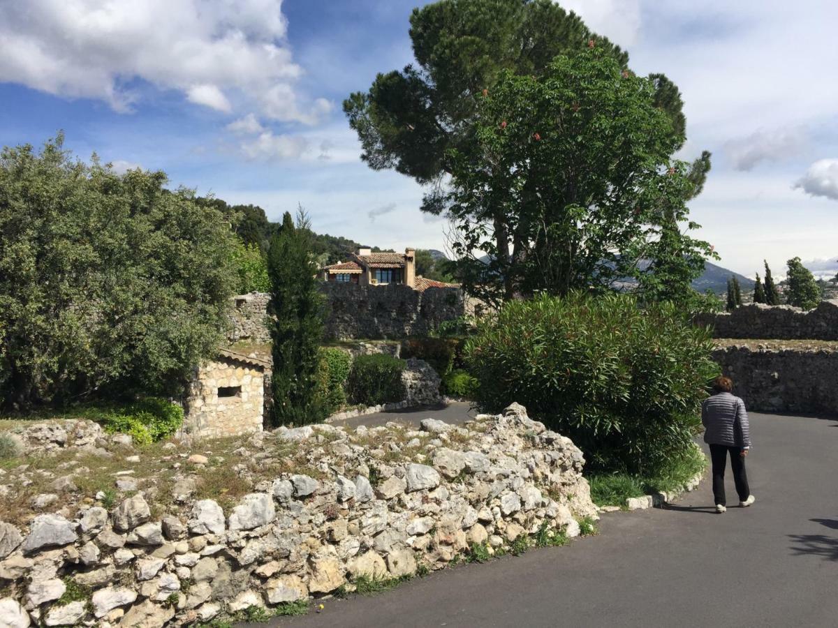 L'Elegante - Maison De Ville Avec Bains A Remous - Parking Inclus Saint-Paul-de-Vence Zewnętrze zdjęcie